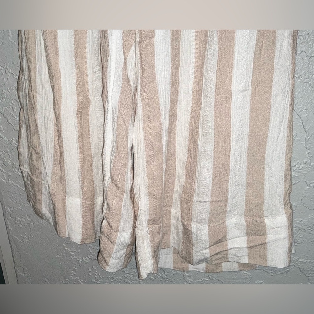 American Eagle Outfitters Beige and White Striped Pants - Picture 3 of 8